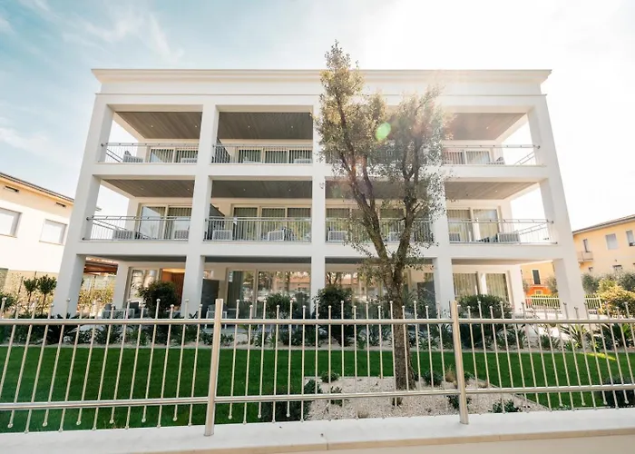 Hotel Wine Lugana Parco Al 3*